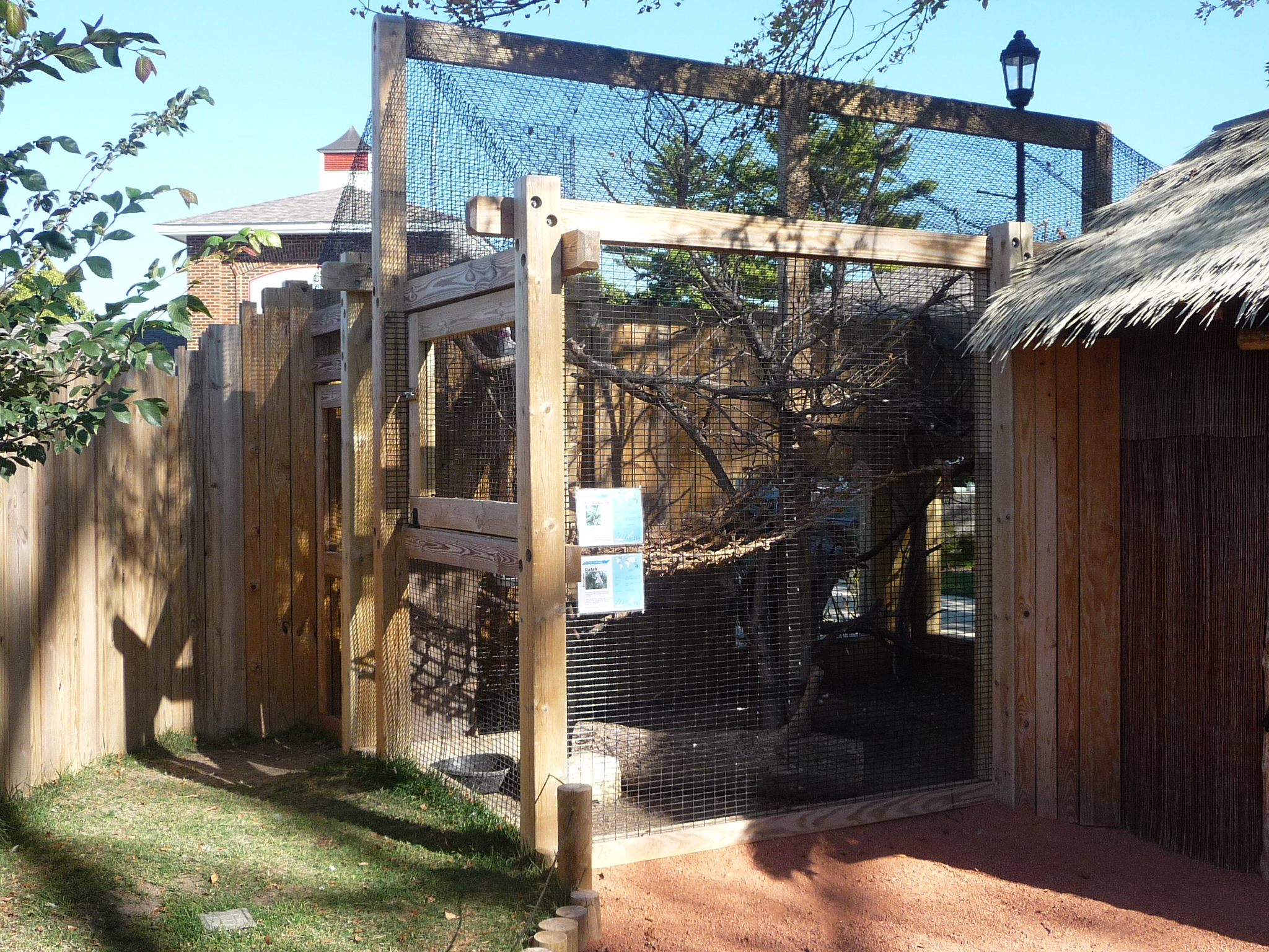 Australia Aviary inside Walkabout